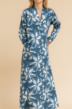 Load image into Gallery viewer, Floral strokes Long Sleeve Nightdress
