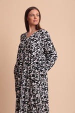 Load image into Gallery viewer, Long Sleeve Printed Nightdress

