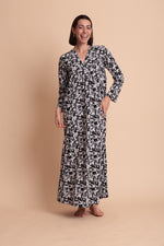 Load image into Gallery viewer, Long Sleeve Printed Nightgown
