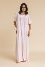 Load image into Gallery viewer, Samar Nightdress
