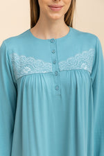 Load image into Gallery viewer, Simply Lace Nightdress
