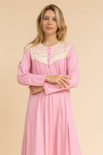 Load image into Gallery viewer, Classic nightgown with buttons and lace detail

