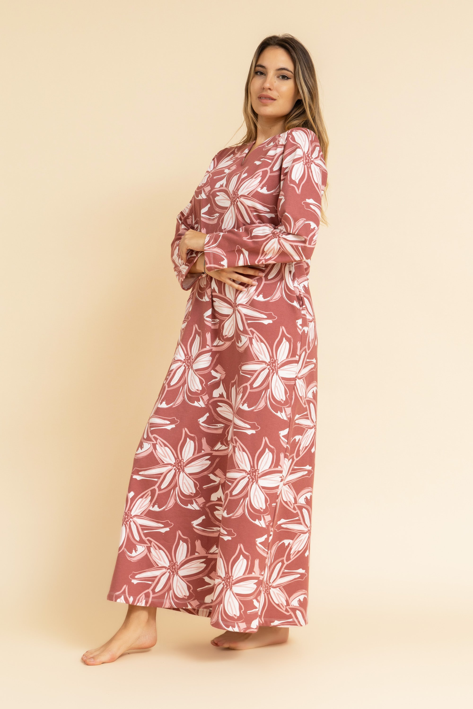 Floral strokes Long Sleeve Nightgown