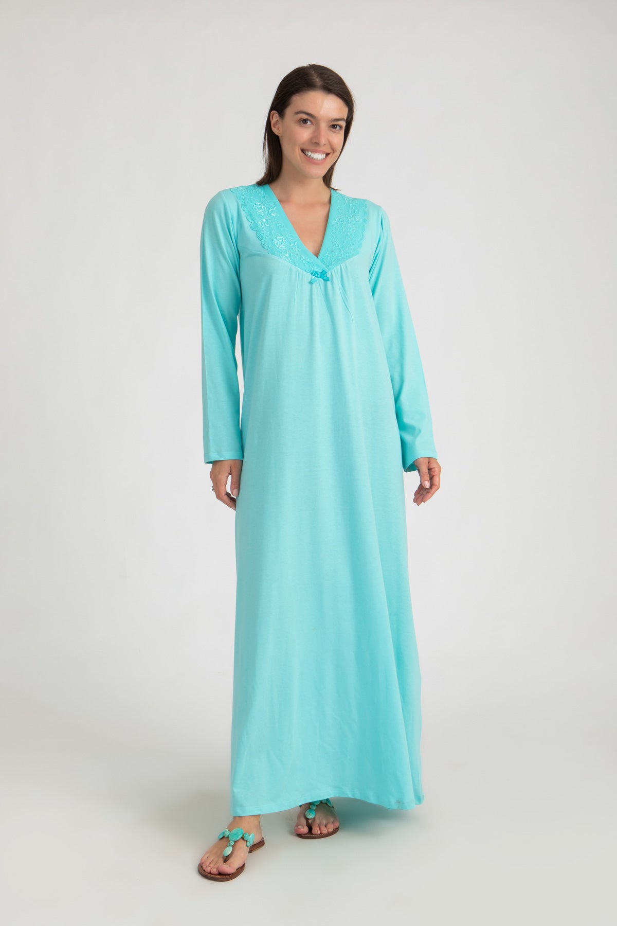 Classic Homdress With Lace neckline