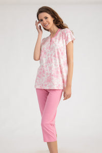 Short Sleeve Bouquet of flower print Capri Pajama Set