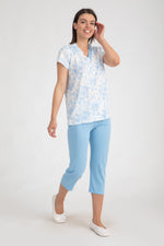 Load image into Gallery viewer, Short Sleeve Bouquet of flower print Capri Pajama Set
