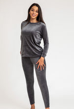Load image into Gallery viewer, Simple Velvet Pyjama
